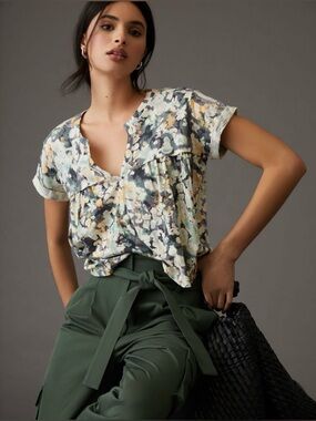 Pilcro Babydoll Henley Tee Floral Print Size XS